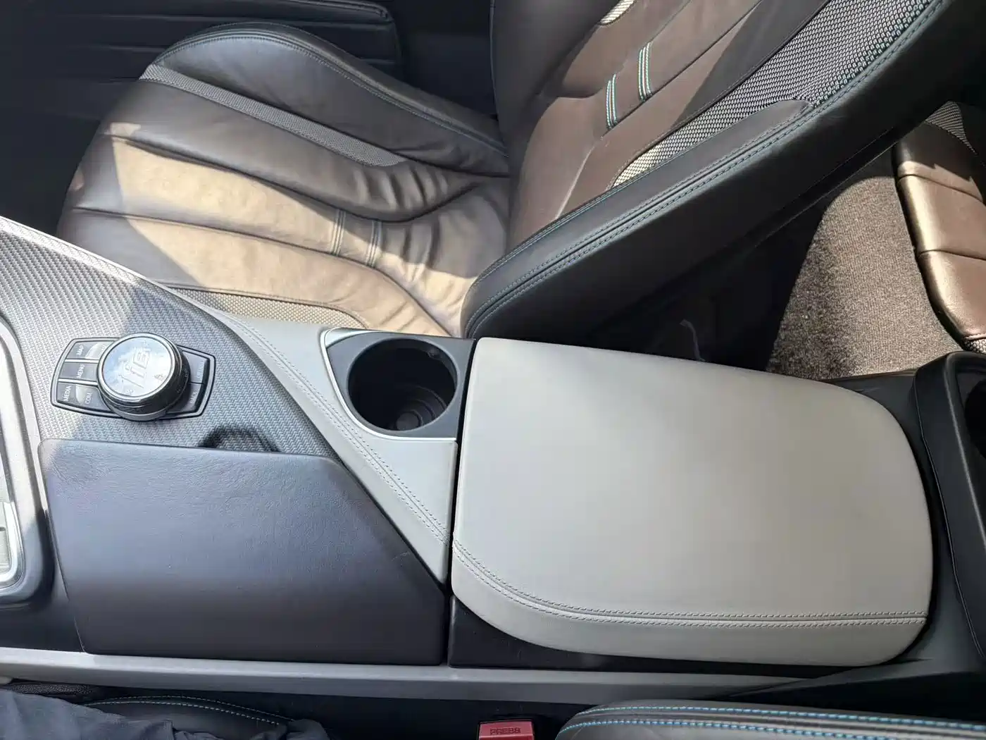 BMW i8 2016 2014 Standard