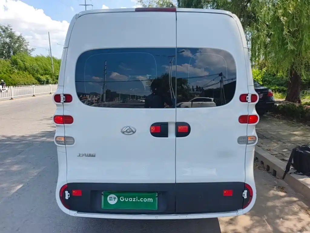 SAIC Maxus Dana V1 2024 2024 V1 Long Wheelbase High Roof Multi-Purpose (62kWh)