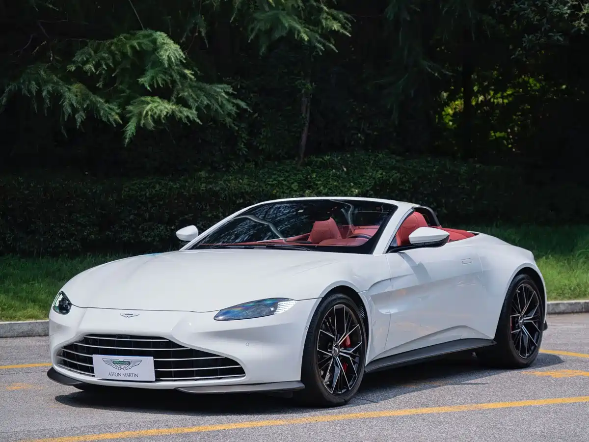 Aston Martin V8 Vantage 2022 2022 4.0T V8 Roadster