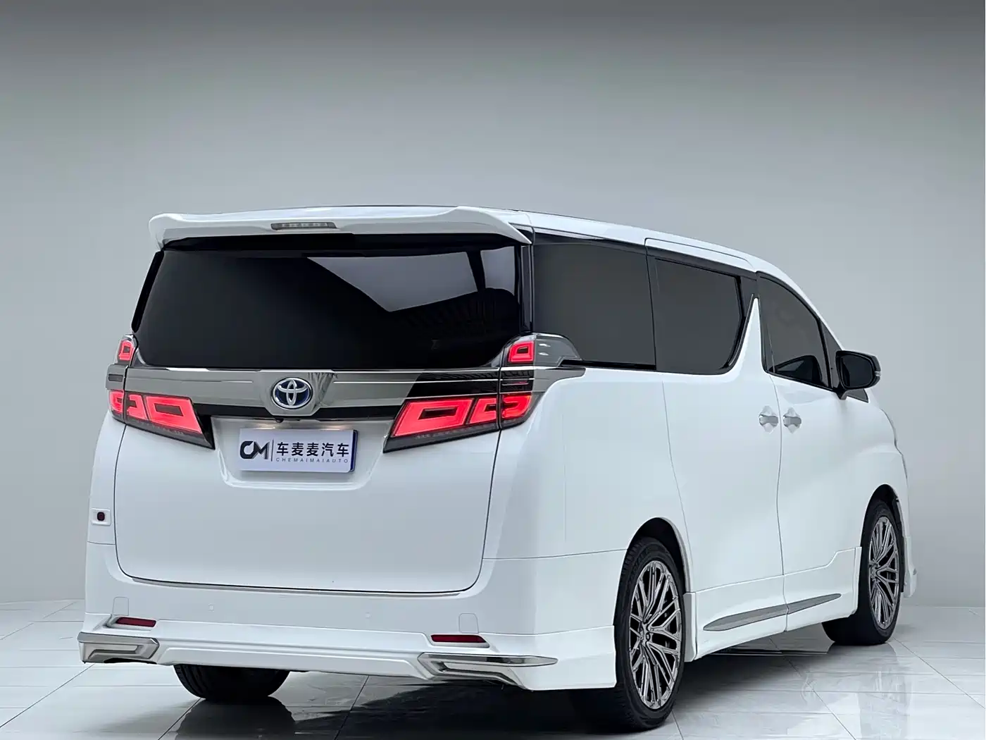 Toyota Vellfire 2020 2019 Hybrid 2.5L HV Luxury Edition