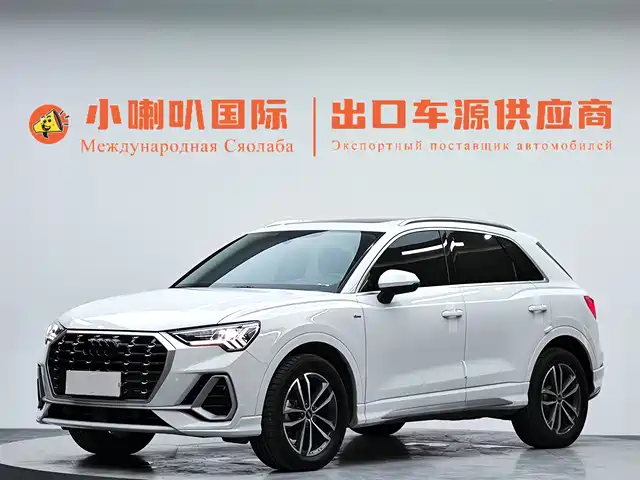 Audi Q3 2023 35 TFSI Progressive Dynamic (1.4T) — фото 1