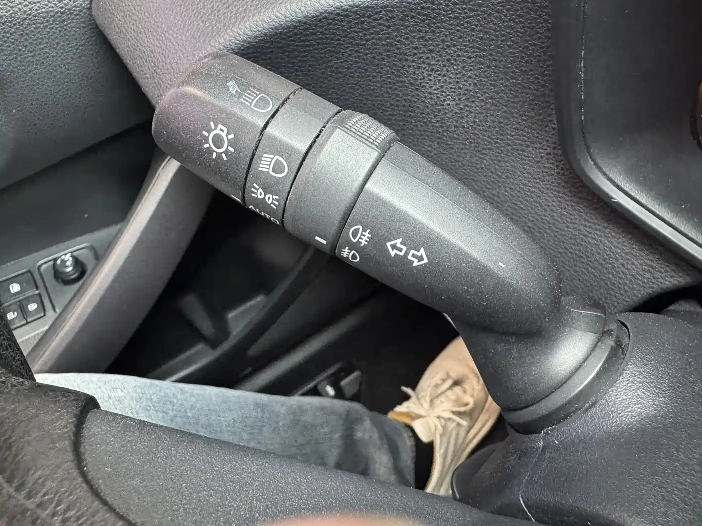 Toyota Corolla 2021 TNGA 1.5L CVT Pioneer Edition фото 9