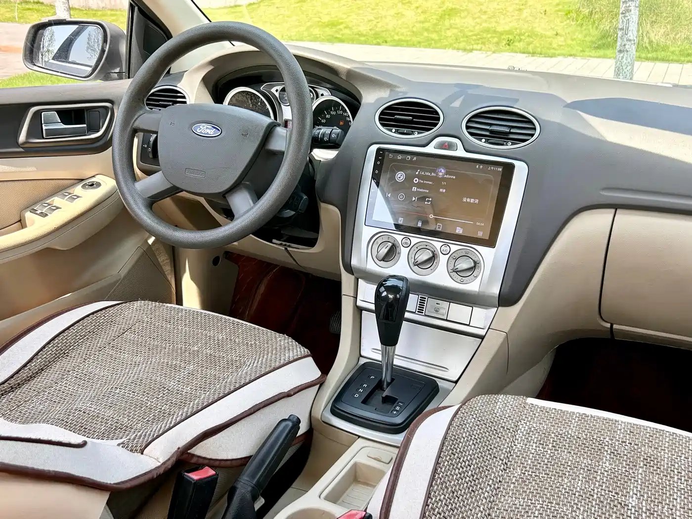 Фото 20 - Ford Focus