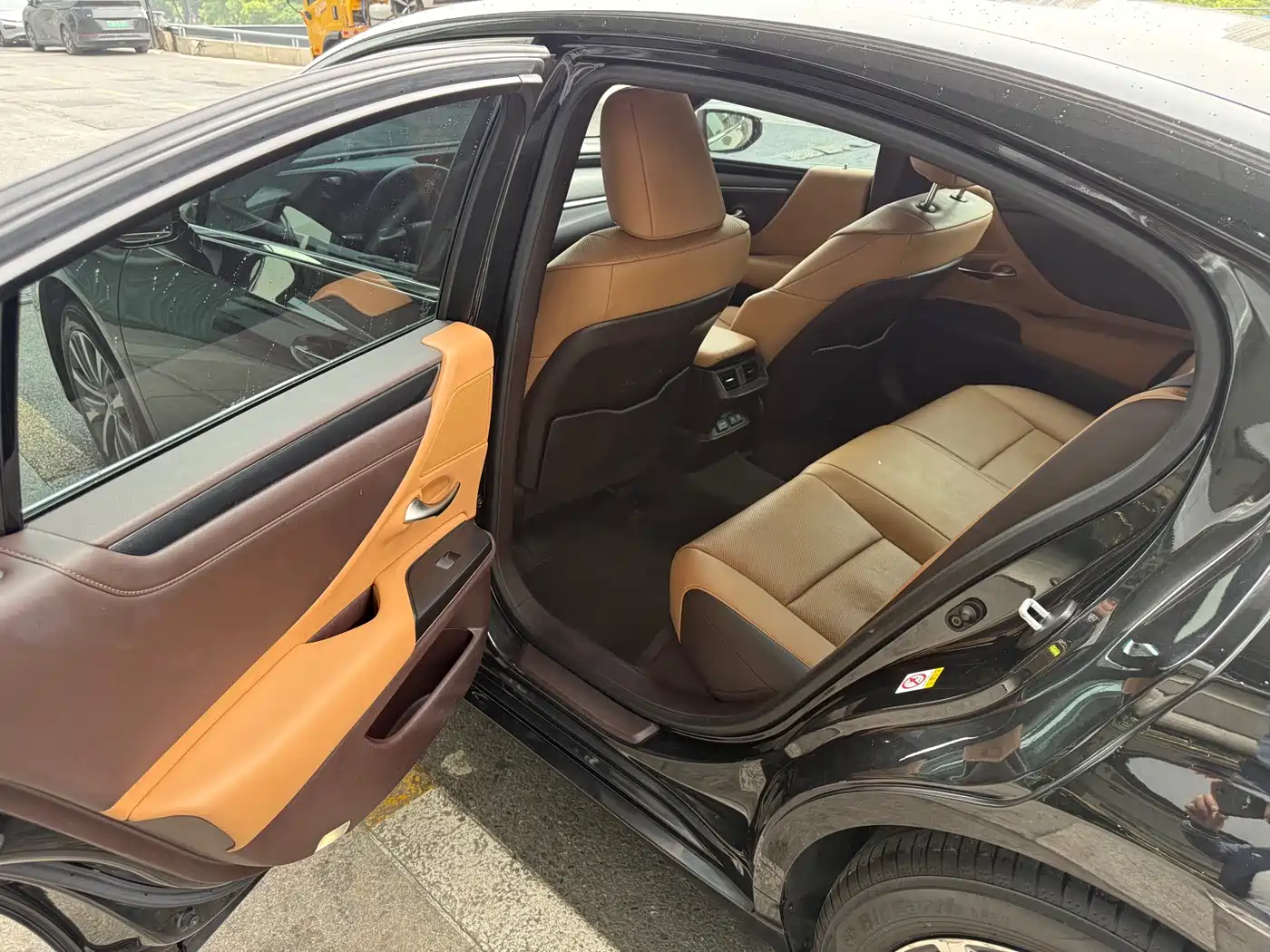 Lexus ES 2018 260 Excellence Edition China V фото 11