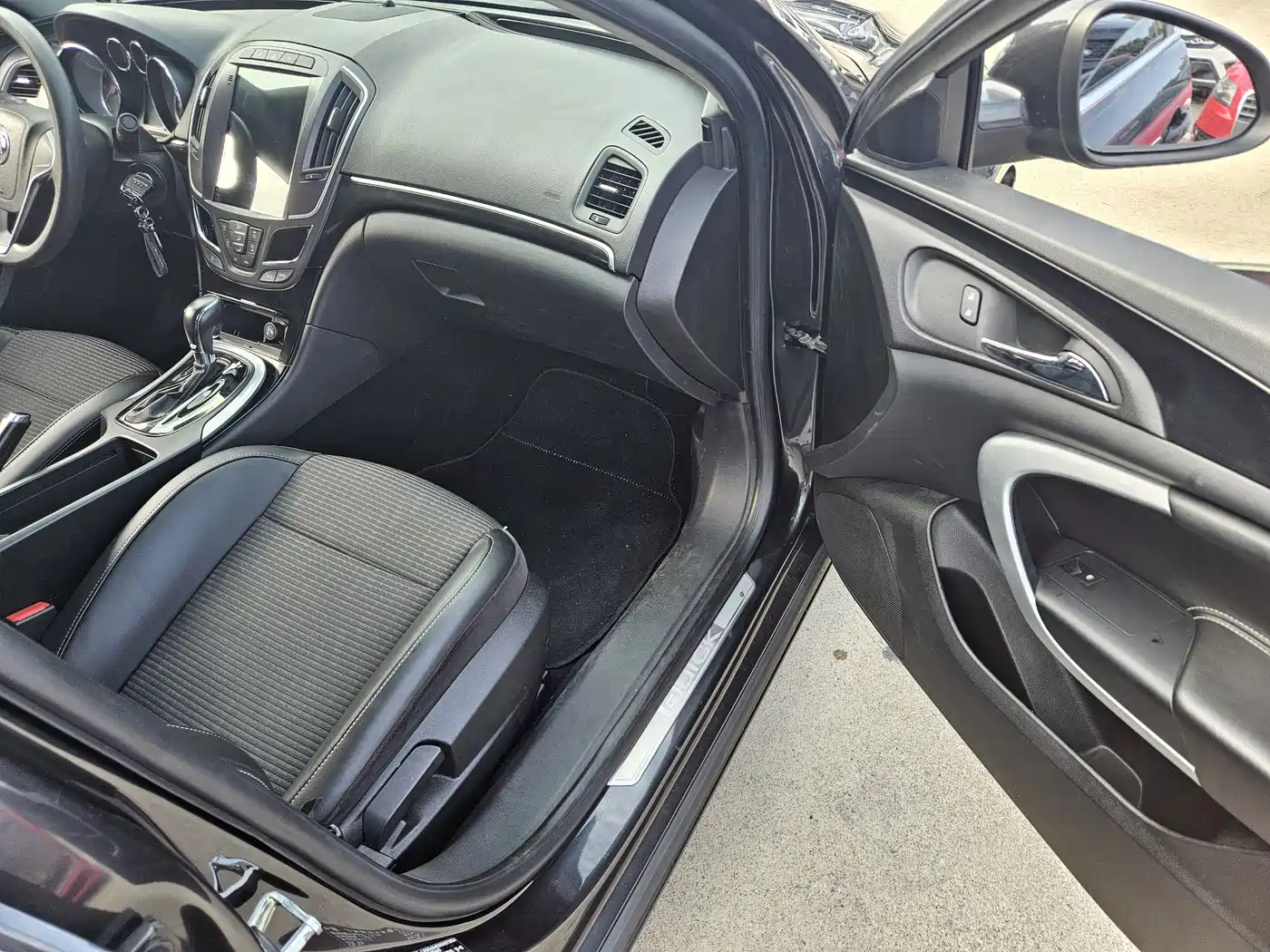 Buick Regal 2015 1.6T Leading Tech Edition фото 16