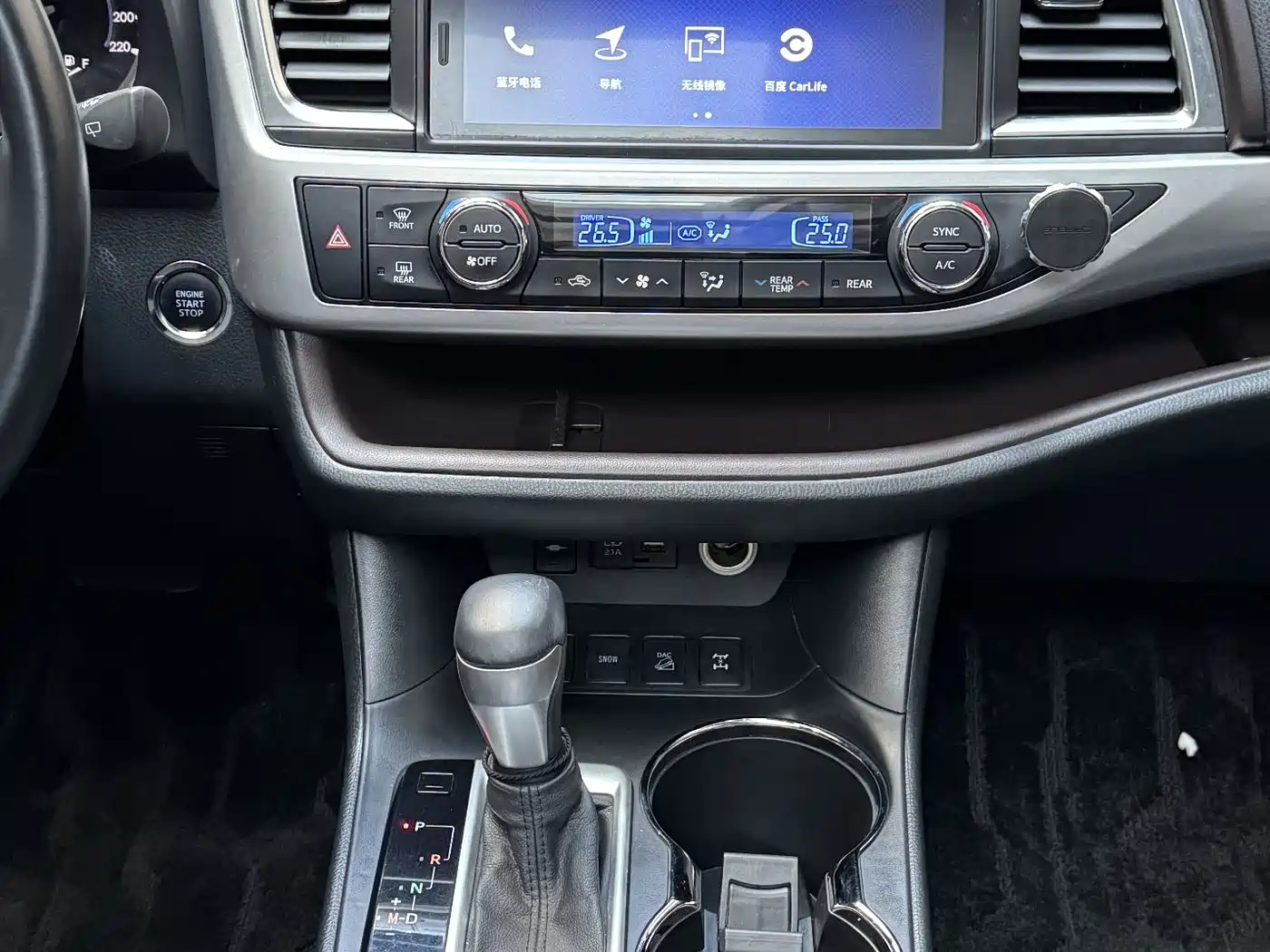 TOYOTA HIGHLANDER