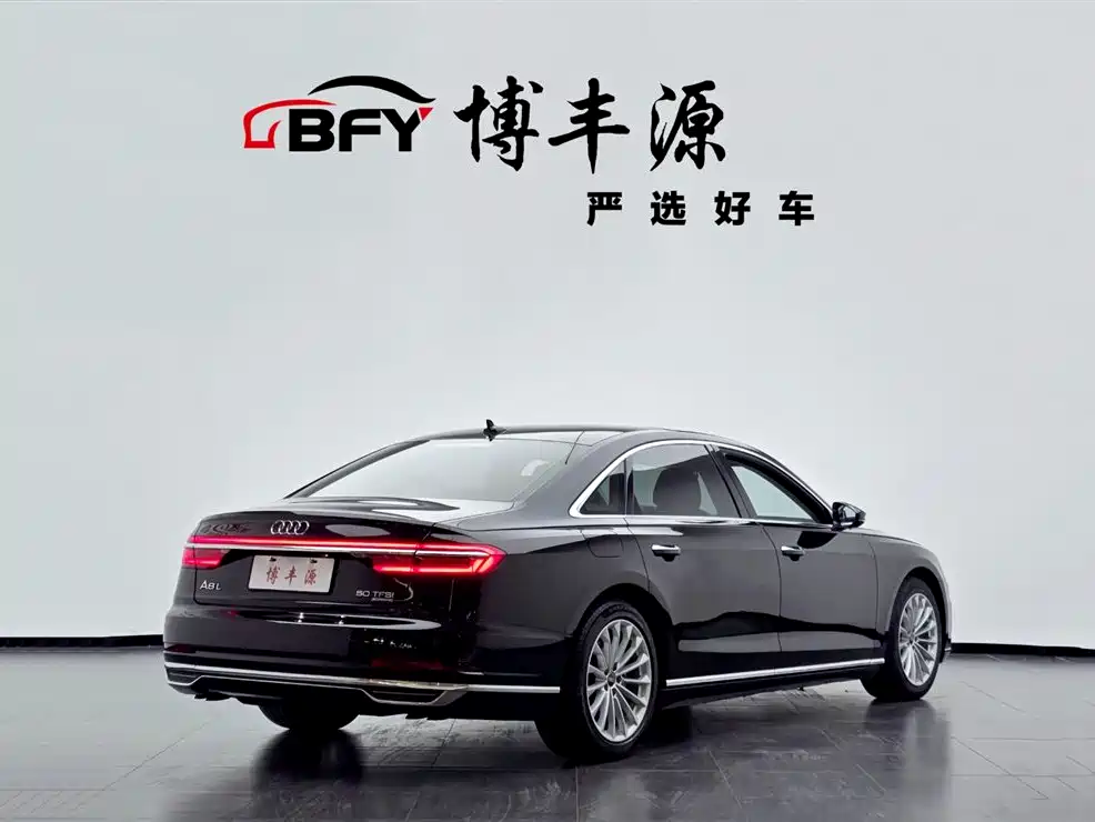 Audi A8 2021 A8L 50 TFSI quattro Comfort фото 4