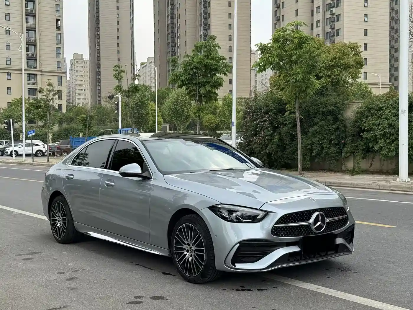 Mercedes-Benz C-Class 2023 Facelift C 260 L Sport Edition фото 3