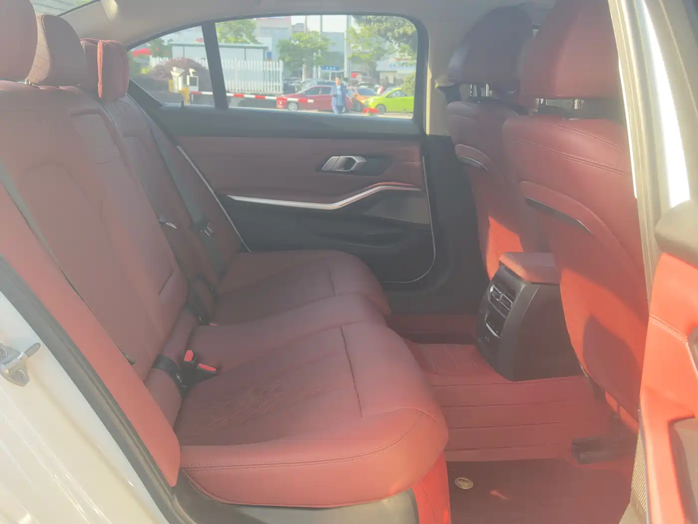BMW 3 Series 2023 325Li M Sport Package фото 12