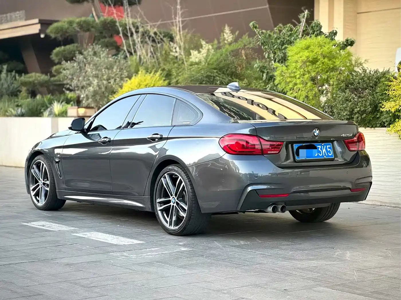 BMW 4 Series 2017 425i Gran Coupe Leading M Sport Package фото 3