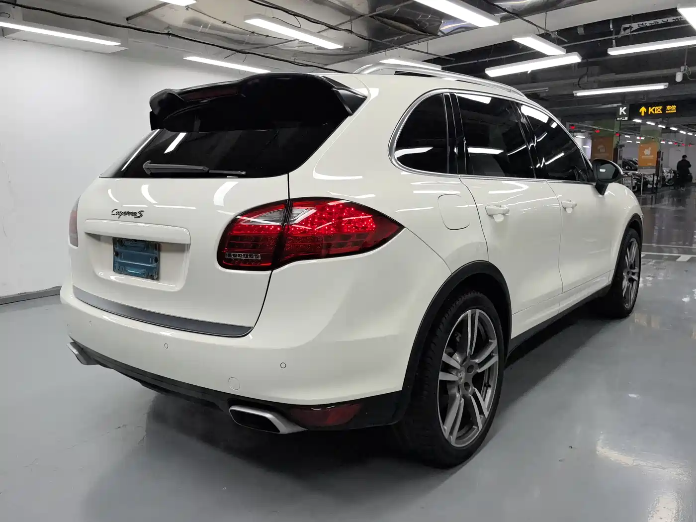 Porsche Cayenne 2011 Cayenne S 4.8L фото 17