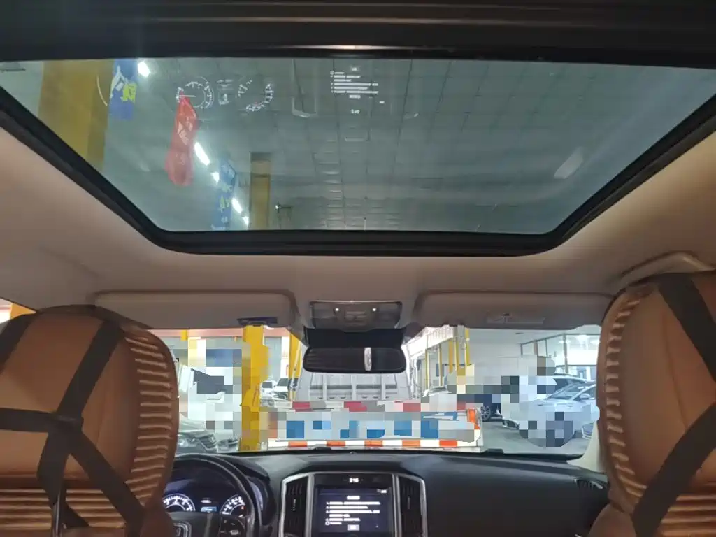 Changan CS95 2018 2017 2.0T 2WD Intelligent Expansion Edition