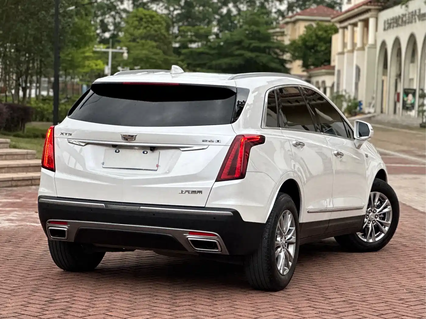 Cadillac XT5 2021 2.0T 2WD Luxury Edition фото 4