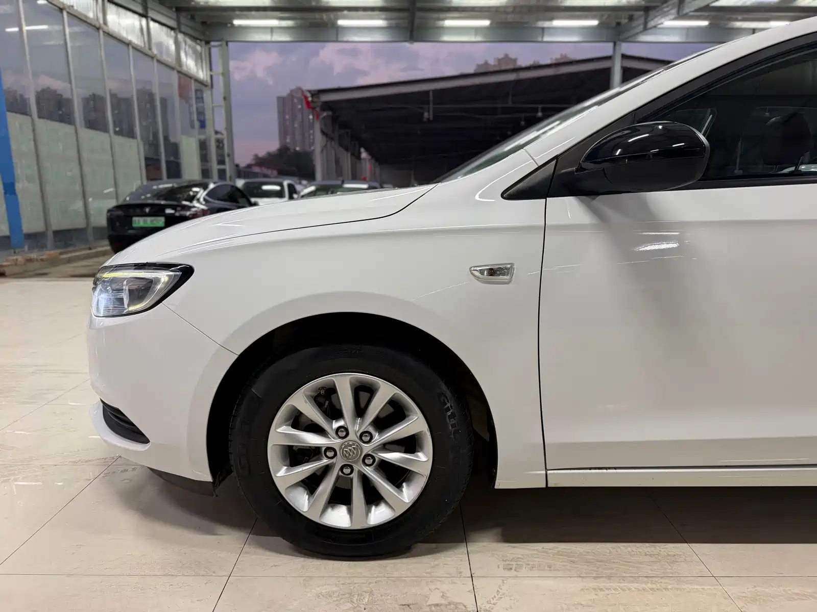 Фото 4 - Buick Excelle