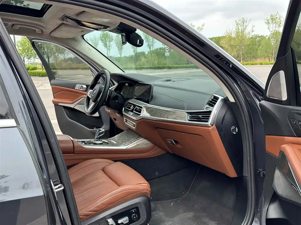 BMW X7 2021 Facelift xDrive40i Executive M Sport Package фото 8