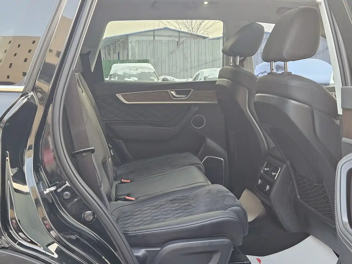 Hongqi HS7 2022 3.0T Automatic 4WD ZhiLian QiXiang Edition 5-seater фото 17