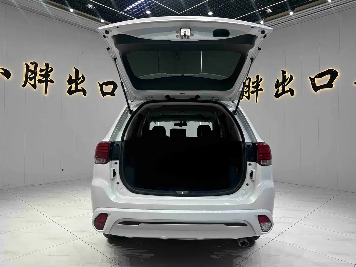 Фото 17 - Mitsubishi Outlander