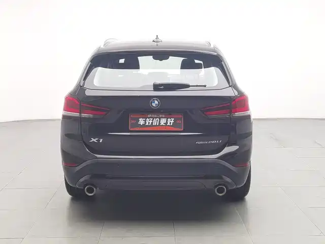BMW X1 2020 sDrive20Li Fashion Model — фото 4