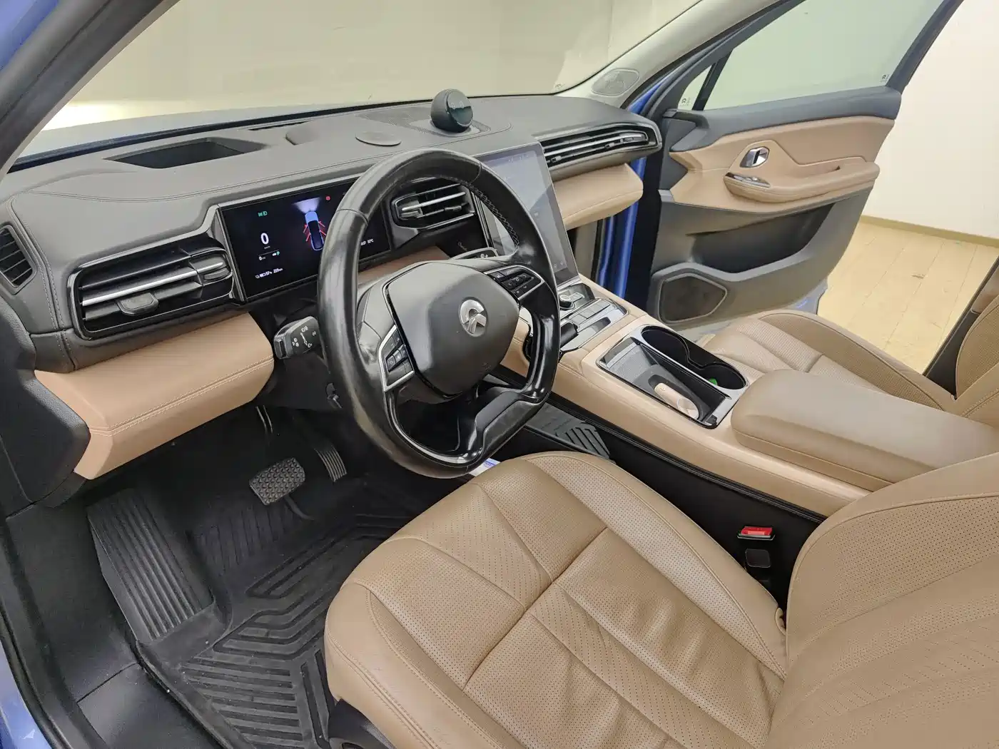 NIO ES8 2019 2018 Founder Edition