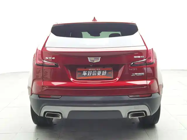 Cadillac XT4 2021 28T FWD Premium Edition — фото 4
