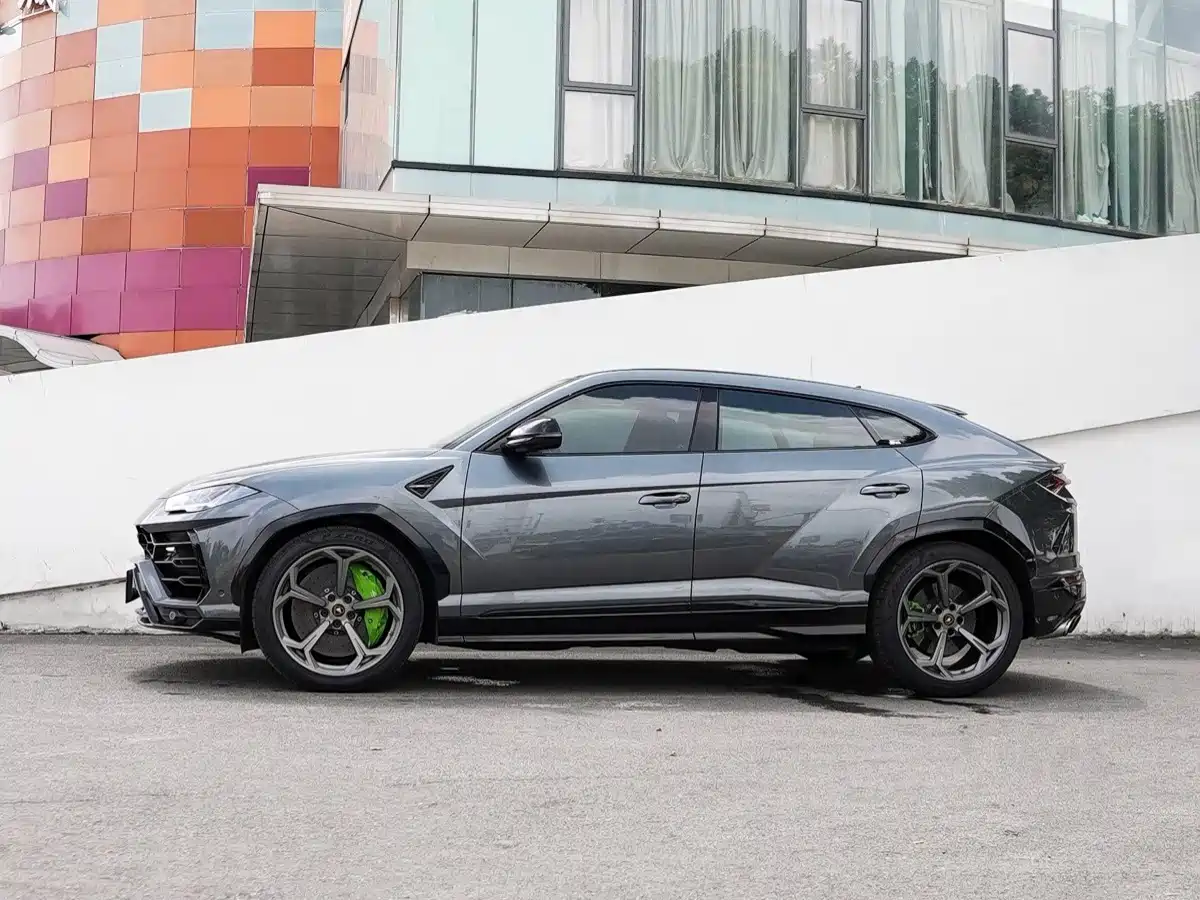 Lamborghini Urus 2019 2018 4.0T V8