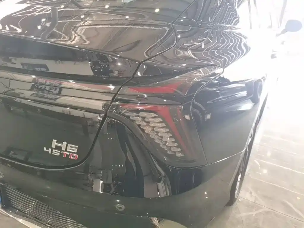 Hongqi H6 2026 2023 2.0T Comfort Edition