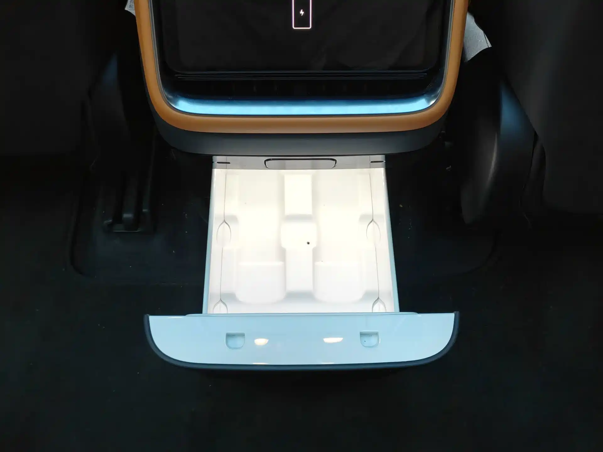 Photo 10 - Xiaomi Xiaomi YU7