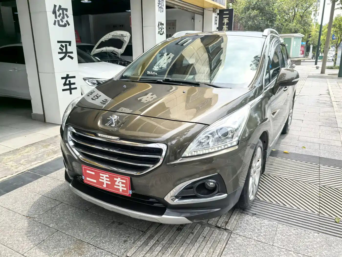 Peugeot 3008 2013 2.0L Automatic Trend Edition фото 4