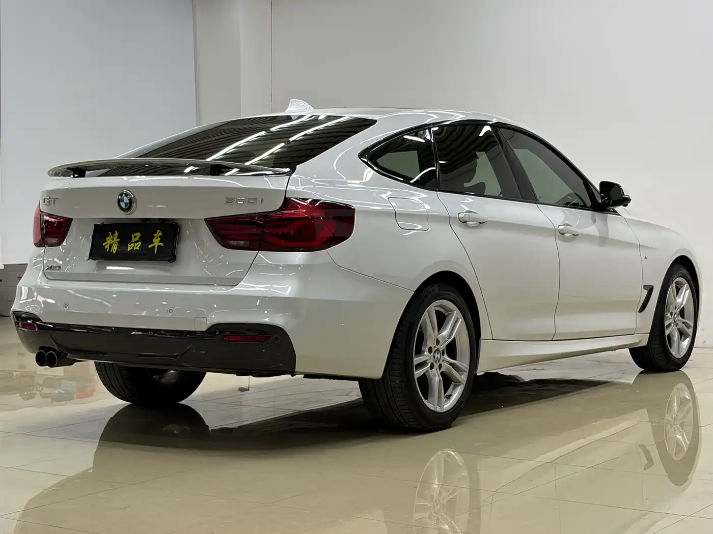 BMW 3 Series GT 2020 320i M Sport Package фото 7