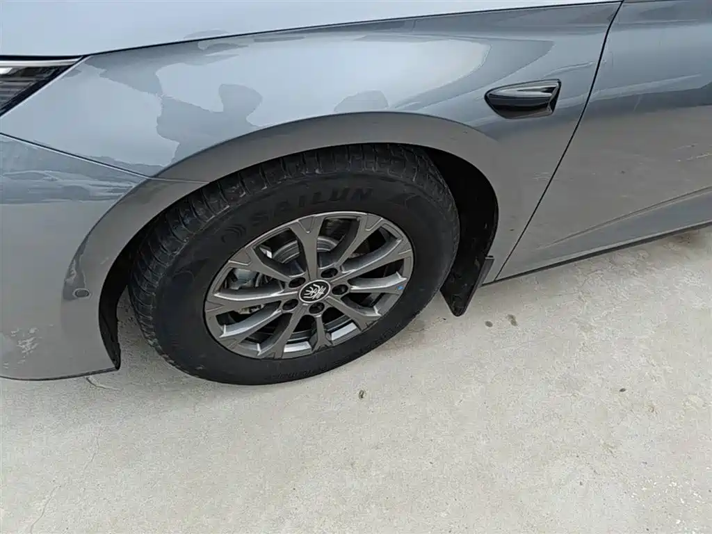 BYD Qin L 2025 DM-i Smart Drive Edition 80KM Leading фото 23