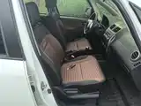 Фото 25 - Suzuki SX4