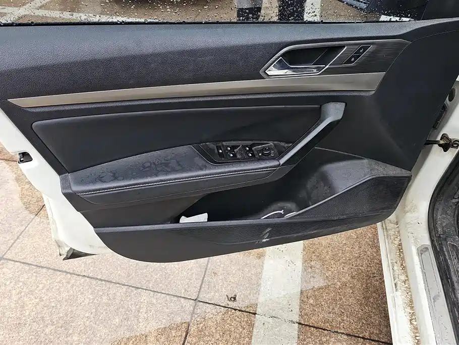 Volkswagen Lavida 2022 280TSI DSG Comfort Edition фото 7