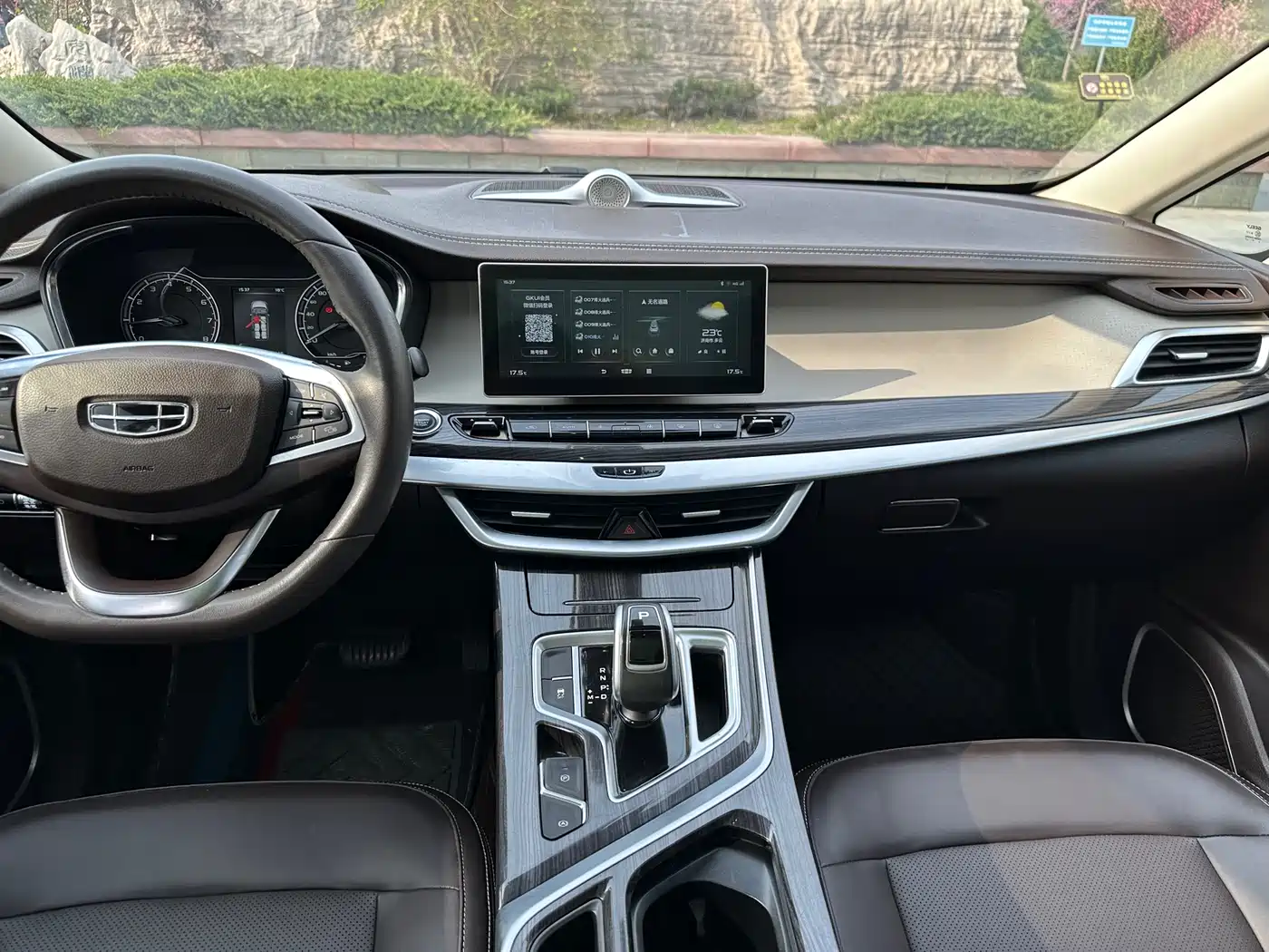 GEELY AUTOMOBILE JIAJIE