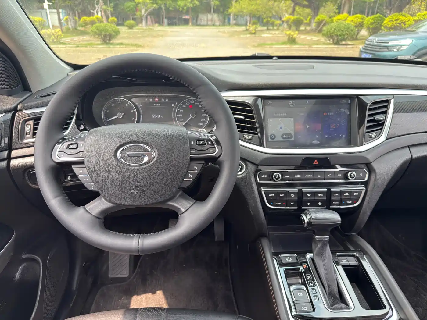 GAC Trumpchi Trumpchi GS7 2017 320T 2WD Luxury Smart Connect фото 8