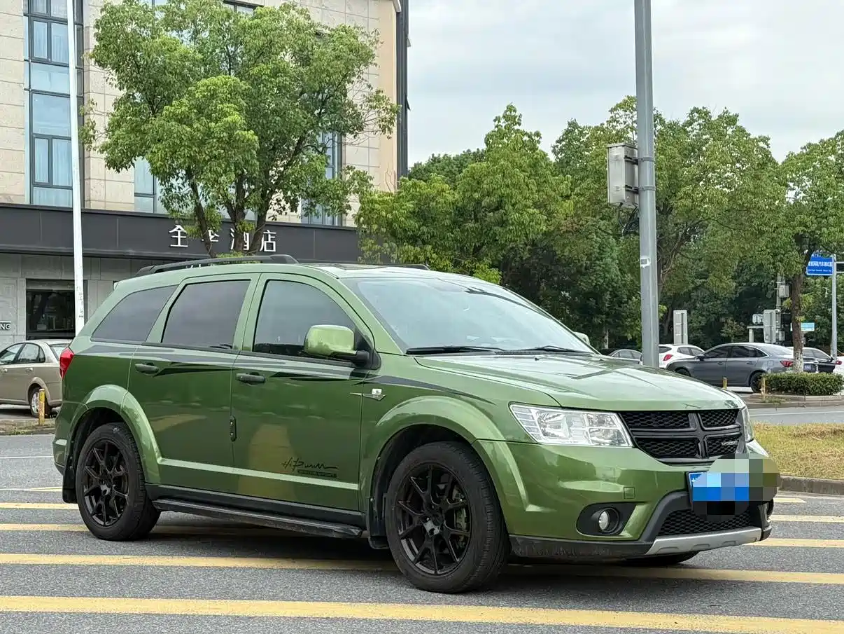 Dodge Journey 2015 2013 Model 2.4L 2WD Premium Edition