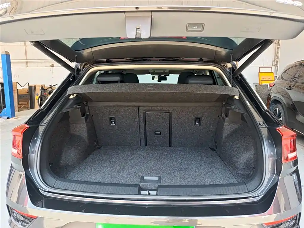 Volkswagen T-ROC 2021 280TSI DSG 2WD Comfort Connected фото 19
