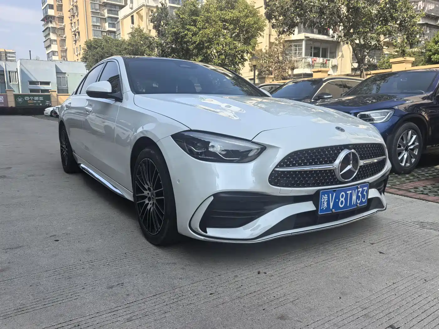 MERCEDES-BENZ C CLASS