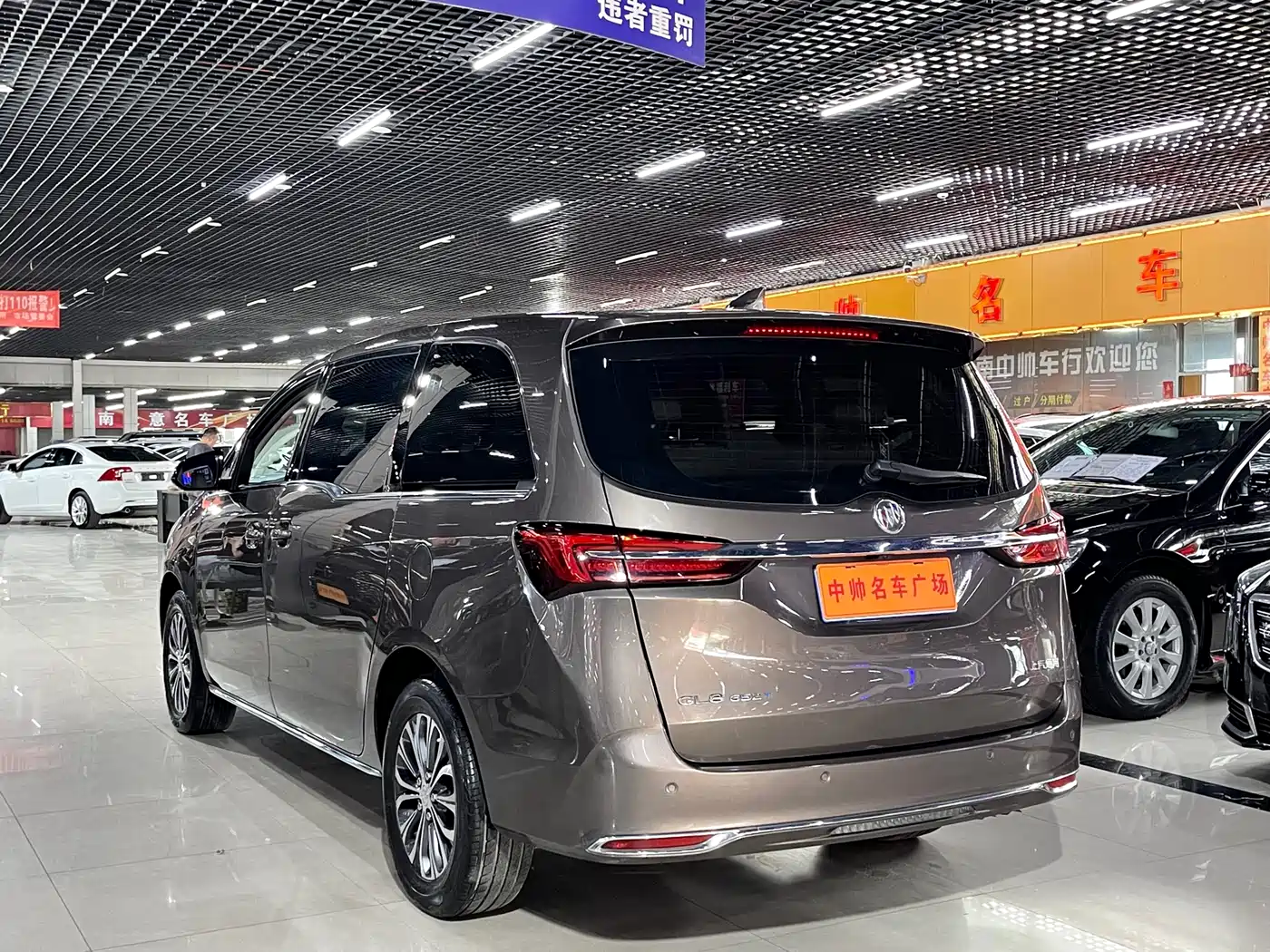 BUICK GL8