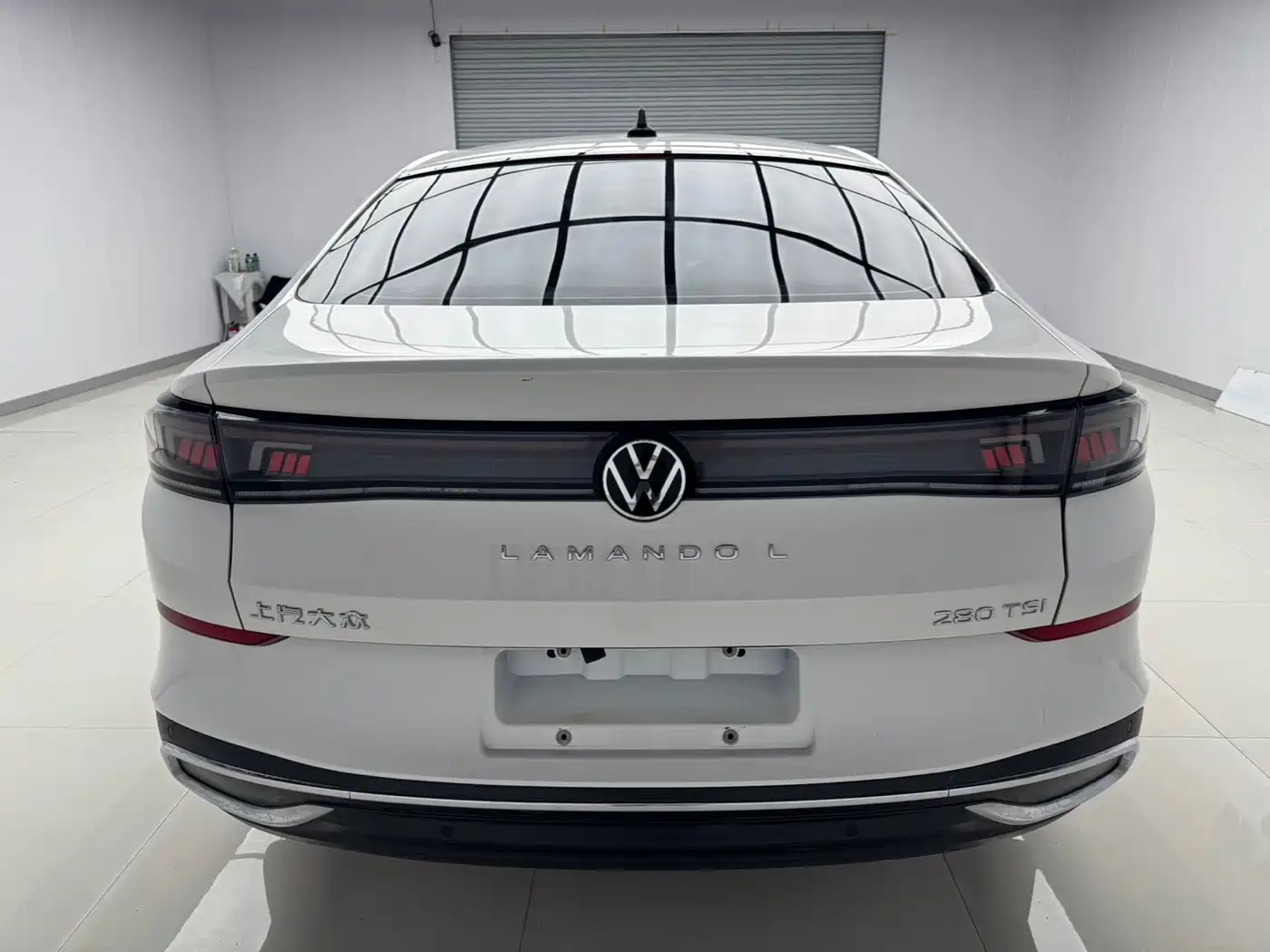 Фото 4 - Volkswagen Lamando