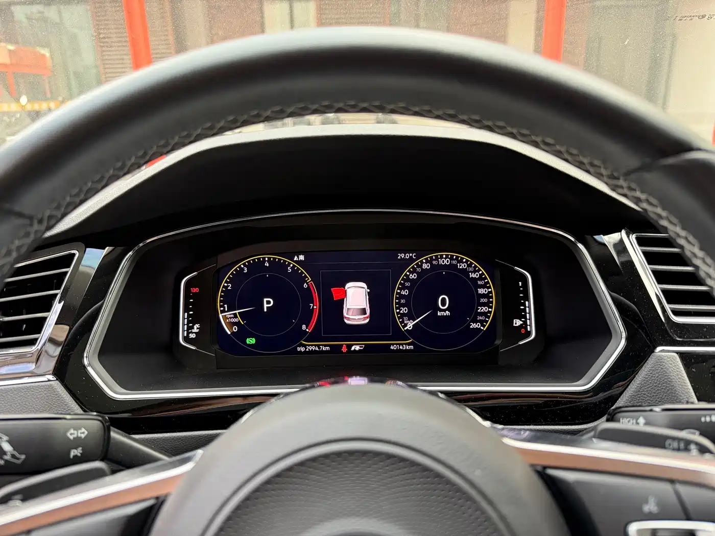 Volkswagen Tiguan L 2019 330TSI Automatic 2WD R-Line Flagship Edition China VI фото 17