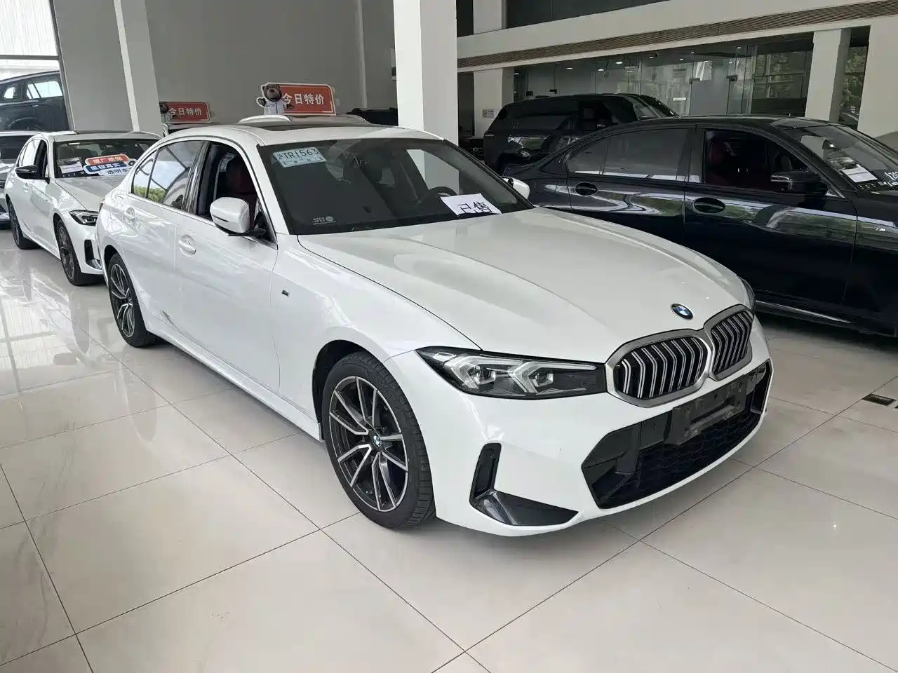 BMW 3-SERIES
