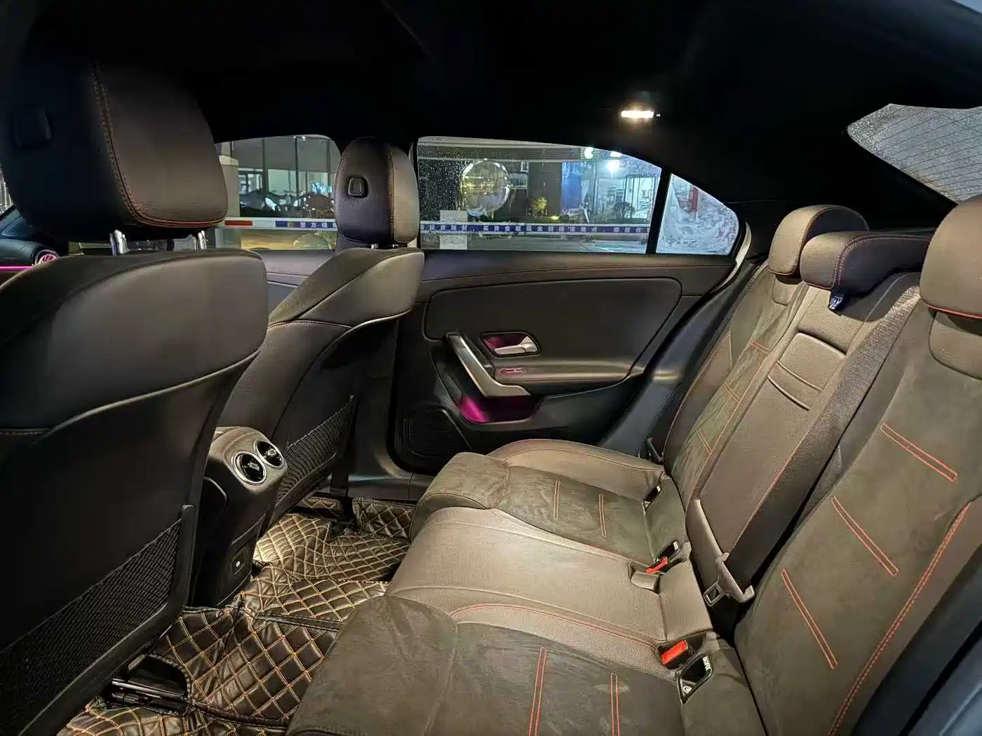 Фото 5 - Mercedes-Benz A-Class