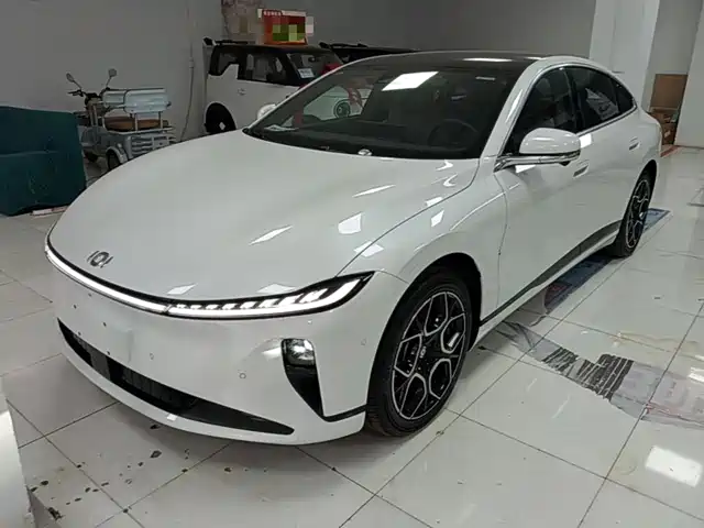  Changan Qiyuan Changan Qiyuan A07 2025 Ultra Long Blue Whale BEVt730 Luxury
