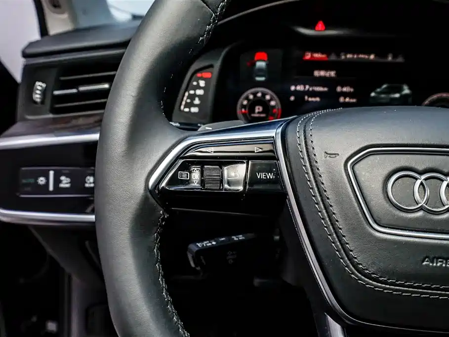 Audi A6L 2023 45 TFSI Premium Selection Elegance фото 26