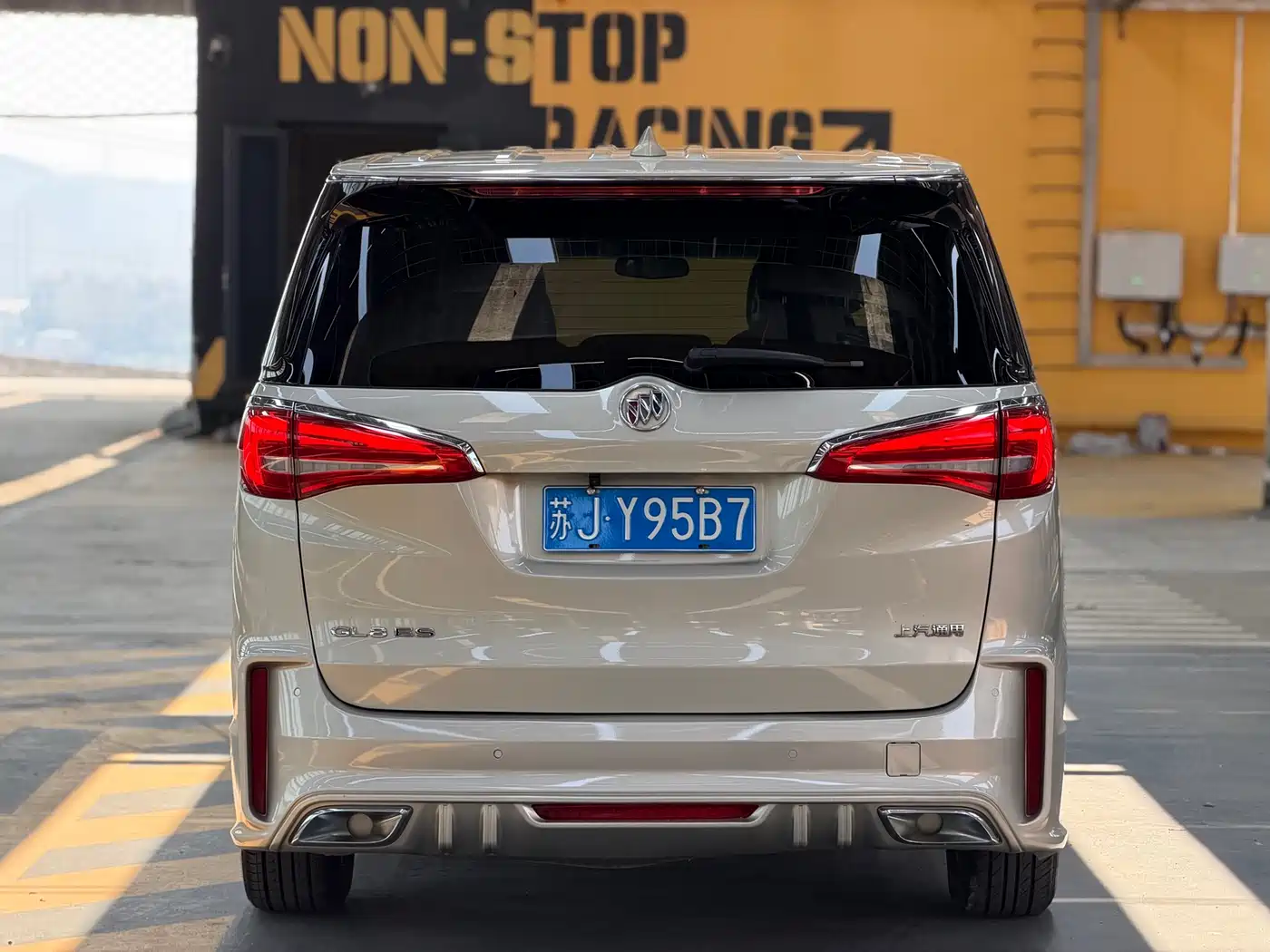 Buick GL8 2017 ES 28T Comfort Type China V фото 6