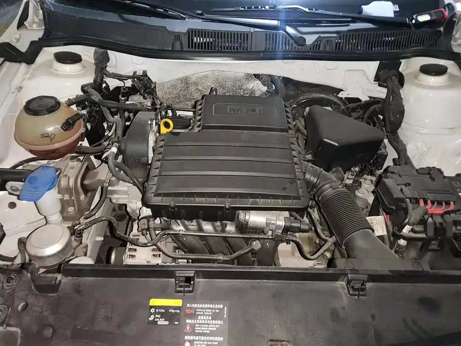 Volkswagen Lavida 2019 Lavida Start 1.5L Manual Trend (China VI) фото 9
