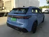 Photo 7 - Volkswagen Tiguan L