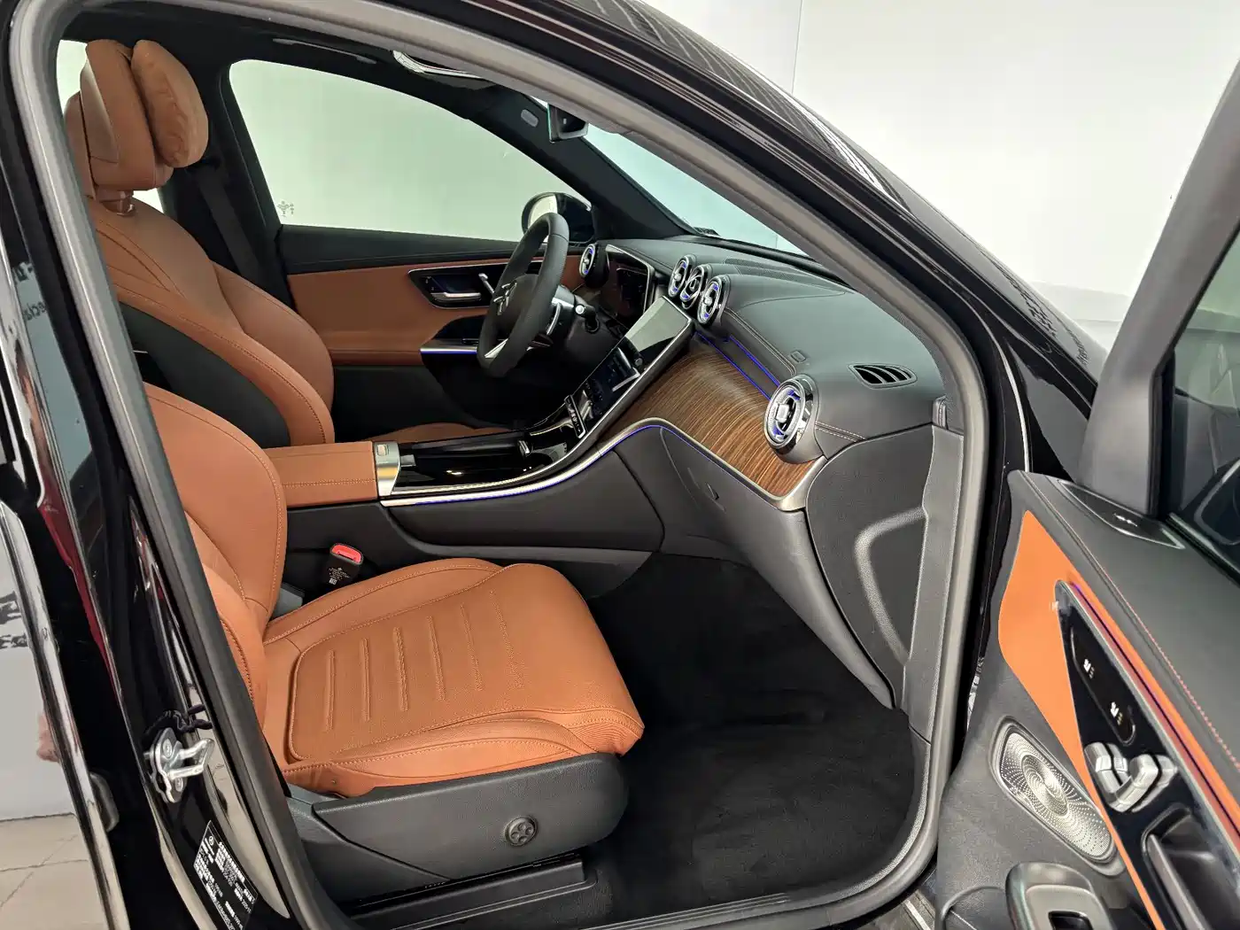 Mercedes-Benz GLC 2026 2026 GLC 300 L 4MATIC Sport 5-Seater