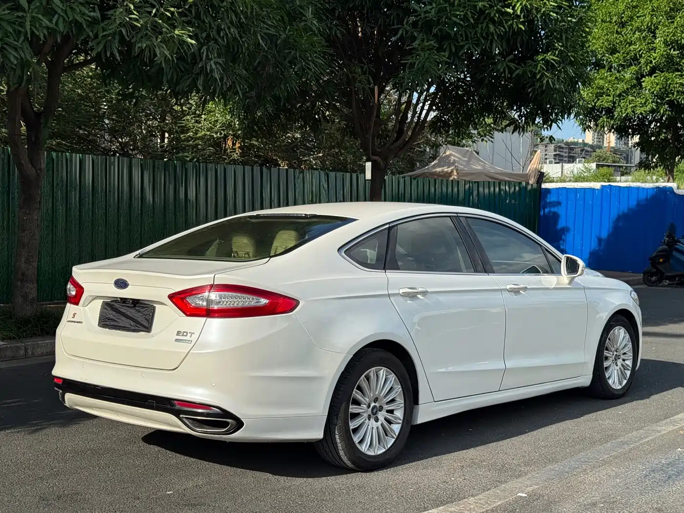 Ford Mondeo 2013 2013 2.0L GTDi200 Luxury