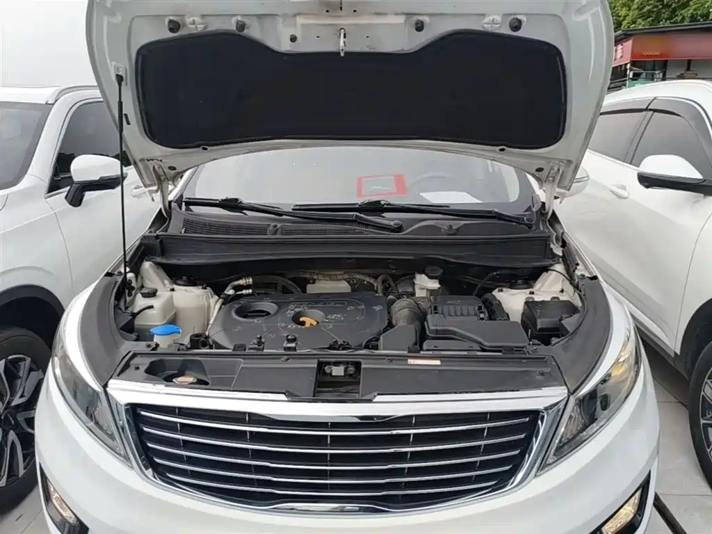 Kia Sportage 2015 2.0L Automatic 2WD GLS фото 20